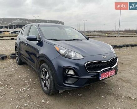 Киа Sportage 2021 в Львове на Automoto.ua Синий Киа Sportage, объемом двигателя 2.4 л и пробегом 60 тыс. км за 19200 $, фото 1 на Automoto.ua