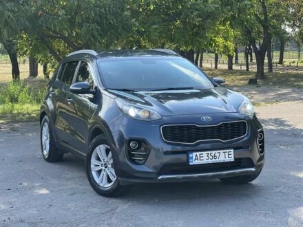 Синий Киа Sportage, объемом двигателя 2 л и пробегом 150 тыс. км за 16000 $, фото 1 на Automoto.ua