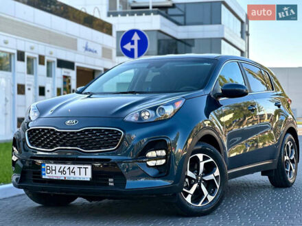 Кіа Sportage 2019 у Одесі на Automoto.ua Синій Кіа Sportage, об'ємом двигуна 2.36 л та пробігом 30 тис. км за 17500 $, фото 1 на Automoto.ua