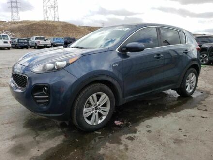 Синий Киа Sportage, объемом двигателя 0.24 л и пробегом 62 тыс. км за 5800 $, фото 1 на Automoto.ua