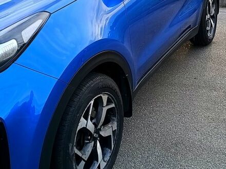 Синій Кіа Sportage, об'ємом двигуна 1.6 л та пробігом 107 тис. км за 17700 $, фото 1 на Automoto.ua