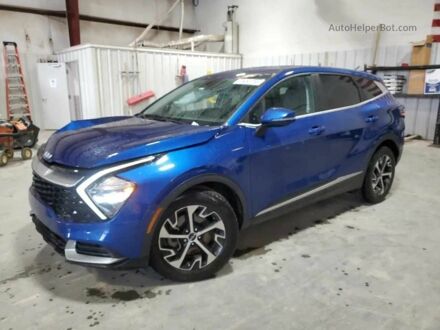 Киа Sportage 2023 в Хмельницком на Automoto.ua Синий Киа Sportage, объемом двигателя 0 л и пробегом 449 тыс. км за 14000 $, фото 1 на Automoto.ua