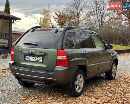 Зеленый Киа Sportage, объемом двигателя 2 л и пробегом 300 тыс. км за 3750 $, фото 18 на Automoto.ua
