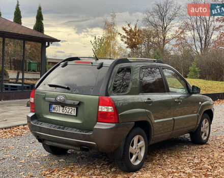 Зеленый Киа Sportage, объемом двигателя 2 л и пробегом 300 тыс. км за 3750 $, фото 17 на Automoto.ua