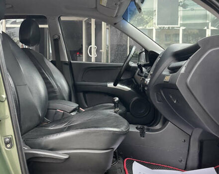Зелений Кіа Sportage, об'ємом двигуна 1.98 л та пробігом 370 тис. км за 6500 $, фото 20 на Automoto.ua