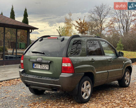 Зеленый Киа Sportage, объемом двигателя 2 л и пробегом 300 тыс. км за 3750 $, фото 15 на Automoto.ua