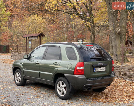 Зеленый Киа Sportage, объемом двигателя 2 л и пробегом 300 тыс. км за 3750 $, фото 13 на Automoto.ua