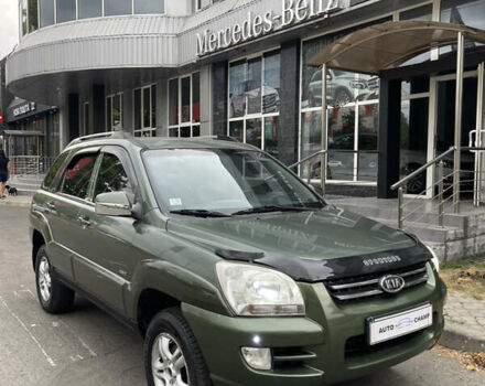 Зелений Кіа Sportage, об'ємом двигуна 1.98 л та пробігом 370 тис. км за 6500 $, фото 3 на Automoto.ua