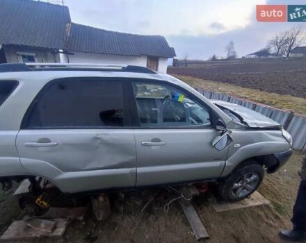 Зеленый Киа Sportage, объемом двигателя 2 л и пробегом 236 тыс. км за 4131 $, фото 7 на Automoto.ua