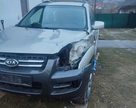 Зеленый Киа Sportage, объемом двигателя 2 л и пробегом 236 тыс. км за 4131 $, фото 1 на Automoto.ua