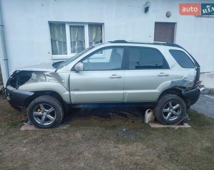 Зеленый Киа Sportage, объемом двигателя 2 л и пробегом 236 тыс. км за 4131 $, фото 5 на Automoto.ua