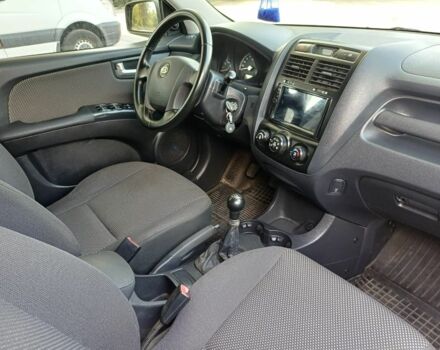 Зеленый Киа Sportage, объемом двигателя 2 л и пробегом 290 тыс. км за 4100 $, фото 10 на Automoto.ua