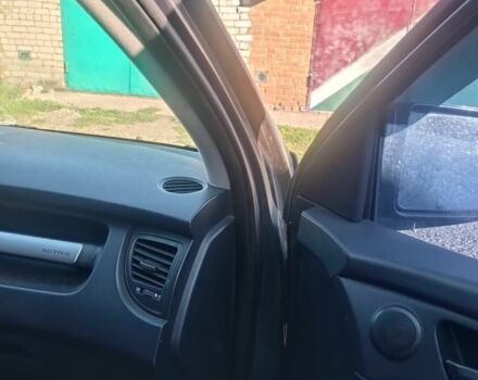 Зеленый Киа Sportage, объемом двигателя 2 л и пробегом 260 тыс. км за 6000 $, фото 4 на Automoto.ua