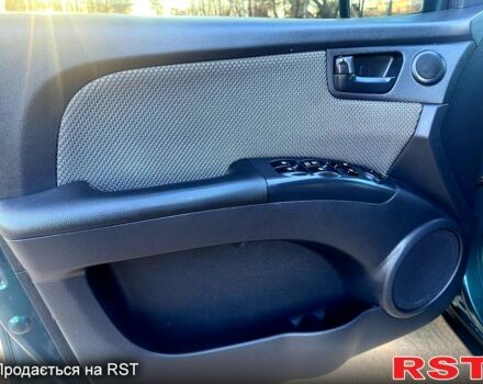 Зелений Кіа Sportage, об'ємом двигуна 20 л та пробігом 165 тис. км за 8700 $, фото 7 на Automoto.ua