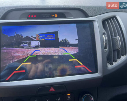 Зеленый Киа Sportage, объемом двигателя 1.69 л и пробегом 221 тыс. км за 12900 $, фото 7 на Automoto.ua