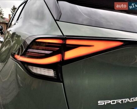 Зелений Кіа Sportage, об'ємом двигуна 2 л та пробігом 5 тис. км за 27800 $, фото 25 на Automoto.ua