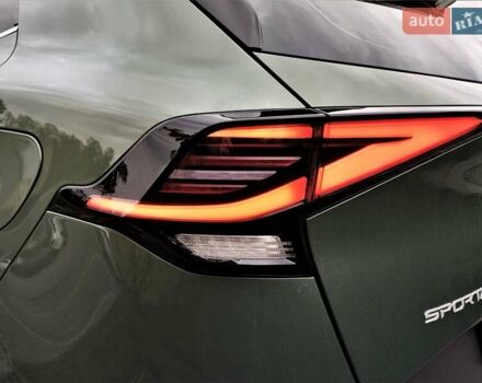 Зелений Кіа Sportage, об'ємом двигуна 2 л та пробігом 5 тис. км за 27800 $, фото 26 на Automoto.ua