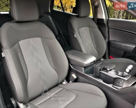 Зелений Кіа Sportage, об'ємом двигуна 2 л та пробігом 5 тис. км за 27800 $, фото 72 на Automoto.ua