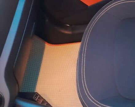 Оранжевый Киа Sportage, объемом двигателя 2 л и пробегом 282 тыс. км за 12900 $, фото 24 на Automoto.ua