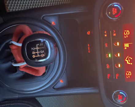 Оранжевый Киа Sportage, объемом двигателя 2 л и пробегом 282 тыс. км за 13400 $, фото 19 на Automoto.ua