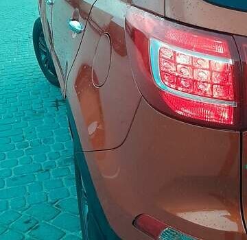 Оранжевый Киа Sportage, объемом двигателя 2 л и пробегом 282 тыс. км за 12900 $, фото 11 на Automoto.ua