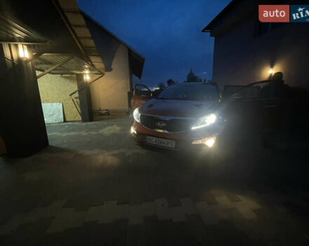 Оранжевый Киа Sportage, объемом двигателя 2 л и пробегом 282 тыс. км за 13400 $, фото 25 на Automoto.ua