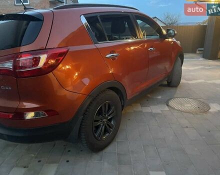 Оранжевый Киа Sportage, объемом двигателя 2 л и пробегом 282 тыс. км за 12900 $, фото 6 на Automoto.ua