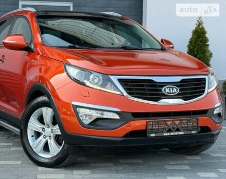 Оранжевый Киа Sportage, объемом двигателя 0 л и пробегом 260 тыс. км за 13999 $, фото 2 на Automoto.ua