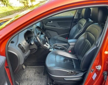 Оранжевый Киа Sportage, объемом двигателя 2 л и пробегом 150 тыс. км за 7900 $, фото 12 на Automoto.ua