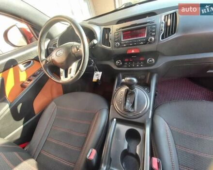 Оранжевый Киа Sportage, объемом двигателя 2 л и пробегом 120 тыс. км за 12599 $, фото 9 на Automoto.ua