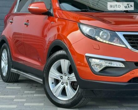 Оранжевый Киа Sportage, объемом двигателя 0 л и пробегом 260 тыс. км за 13699 $, фото 4 на Automoto.ua