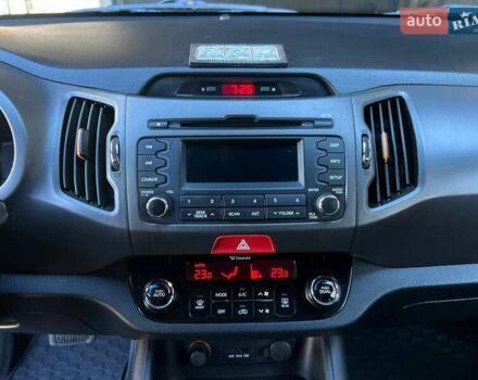 Оранжевый Киа Sportage, объемом двигателя 2 л и пробегом 190 тыс. км за 11900 $, фото 19 на Automoto.ua