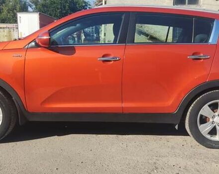 Оранжевый Киа Sportage, объемом двигателя 2 л и пробегом 120 тыс. км за 12599 $, фото 2 на Automoto.ua