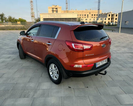 Оранжевый Киа Sportage, объемом двигателя 2 л и пробегом 152 тыс. км за 10300 $, фото 3 на Automoto.ua