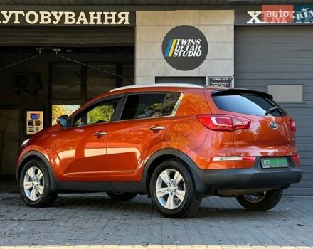 Оранжевый Киа Sportage, объемом двигателя 2 л и пробегом 190 тыс. км за 11900 $, фото 8 на Automoto.ua