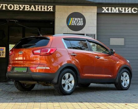 Оранжевый Киа Sportage, объемом двигателя 2 л и пробегом 190 тыс. км за 11900 $, фото 6 на Automoto.ua