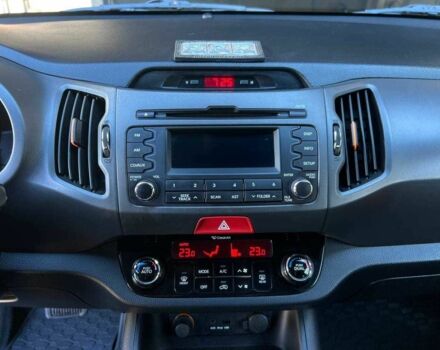 Оранжевый Киа Sportage, объемом двигателя 2 л и пробегом 190 тыс. км за 11900 $, фото 19 на Automoto.ua