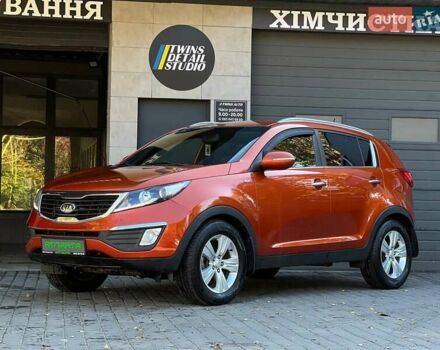 Оранжевый Киа Sportage, объемом двигателя 2 л и пробегом 190 тыс. км за 11900 $, фото 1 на Automoto.ua