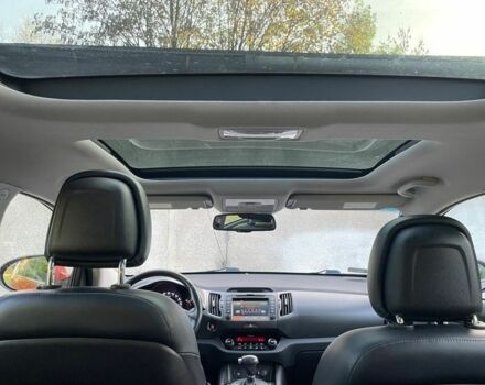 Оранжевый Киа Sportage, объемом двигателя 2 л и пробегом 150 тыс. км за 7900 $, фото 18 на Automoto.ua