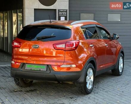 Оранжевый Киа Sportage, объемом двигателя 2 л и пробегом 190 тыс. км за 11900 $, фото 5 на Automoto.ua