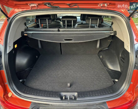 Помаранчевий Кіа Sportage, об'ємом двигуна 2 л та пробігом 101 тис. км за 13300 $, фото 13 на Automoto.ua