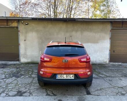 Оранжевый Киа Sportage, объемом двигателя 2 л и пробегом 150 тыс. км за 7900 $, фото 2 на Automoto.ua
