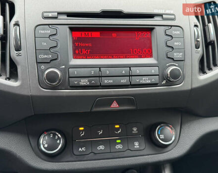 Оранжевый Киа Sportage, объемом двигателя 2 л и пробегом 143 тыс. км за 12300 $, фото 28 на Automoto.ua