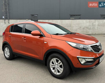 Оранжевый Киа Sportage, объемом двигателя 2 л и пробегом 143 тыс. км за 12300 $, фото 3 на Automoto.ua