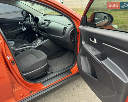 Оранжевый Киа Sportage, объемом двигателя 2 л и пробегом 143 тыс. км за 12300 $, фото 19 на Automoto.ua