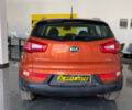 Оранжевый Киа Sportage, объемом двигателя 1.7 л и пробегом 260 тыс. км за 10000 $, фото 5 на Automoto.ua