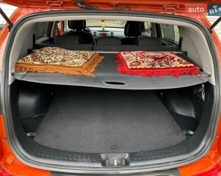 Оранжевый Киа Sportage, объемом двигателя 1.7 л и пробегом 198 тыс. км за 12700 $, фото 12 на Automoto.ua