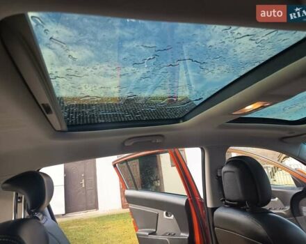 Оранжевый Киа Sportage, объемом двигателя 2.01 л и пробегом 267 тыс. км за 12900 $, фото 5 на Automoto.ua