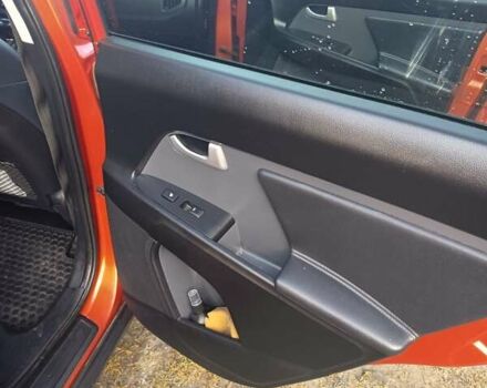 Оранжевый Киа Sportage, объемом двигателя 2.01 л и пробегом 267 тыс. км за 12900 $, фото 15 на Automoto.ua