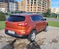 Оранжевый Киа Sportage, объемом двигателя 2 л и пробегом 217 тыс. км за 11500 $, фото 1 на Automoto.ua